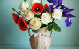 Memorial Day Flowers with Poppies, Roses and Hydrangea